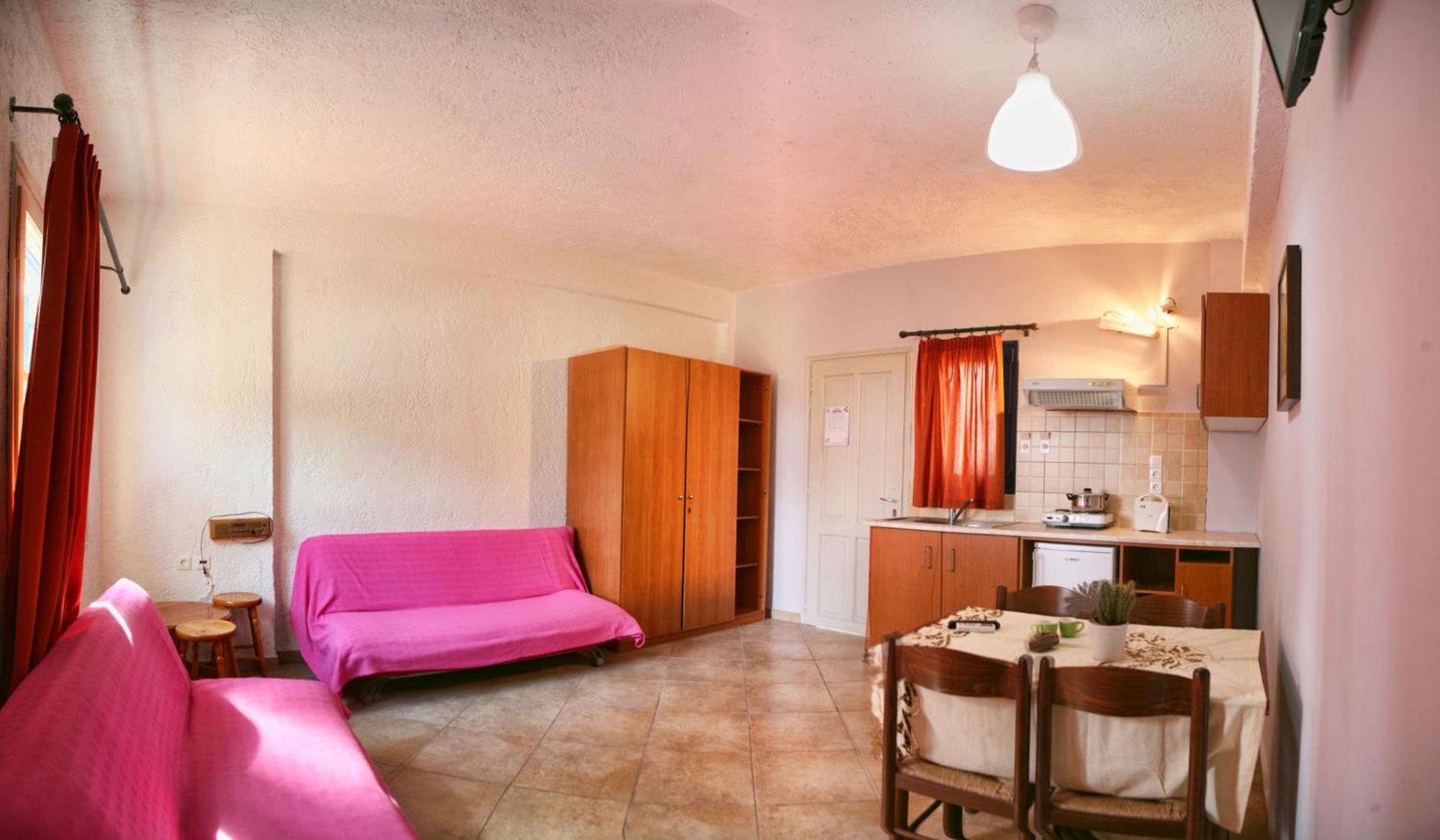 9 Musses Hotel Apartments Skala Mistegnon Pokoj fotografie