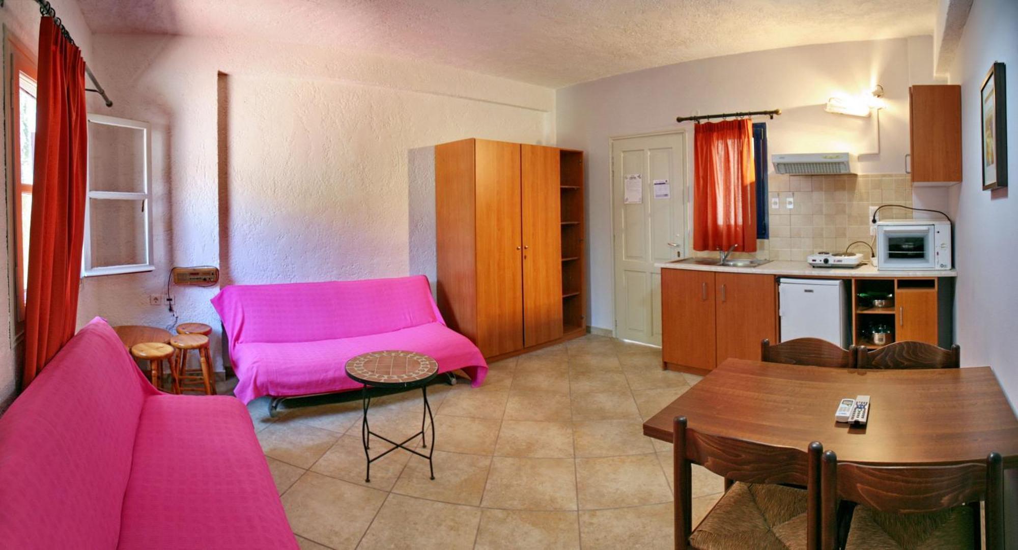 9 Musses Hotel Apartments Skala Mistegnon Pokoj fotografie