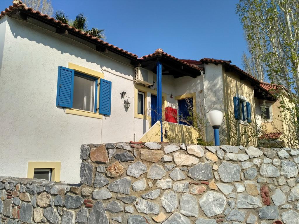 9 Musses Hotel Apartments Skala Mistegnon Exteriér fotografie